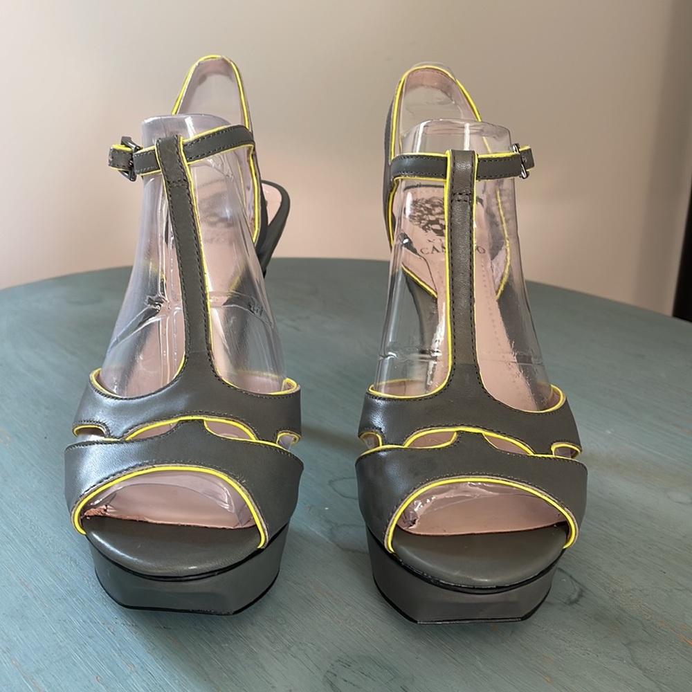 Vince Camuto Platform Heel